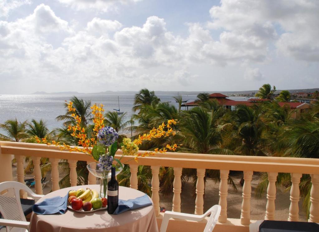 Eden Beach Resort - Bonaire クラレンダイク 部屋 写真