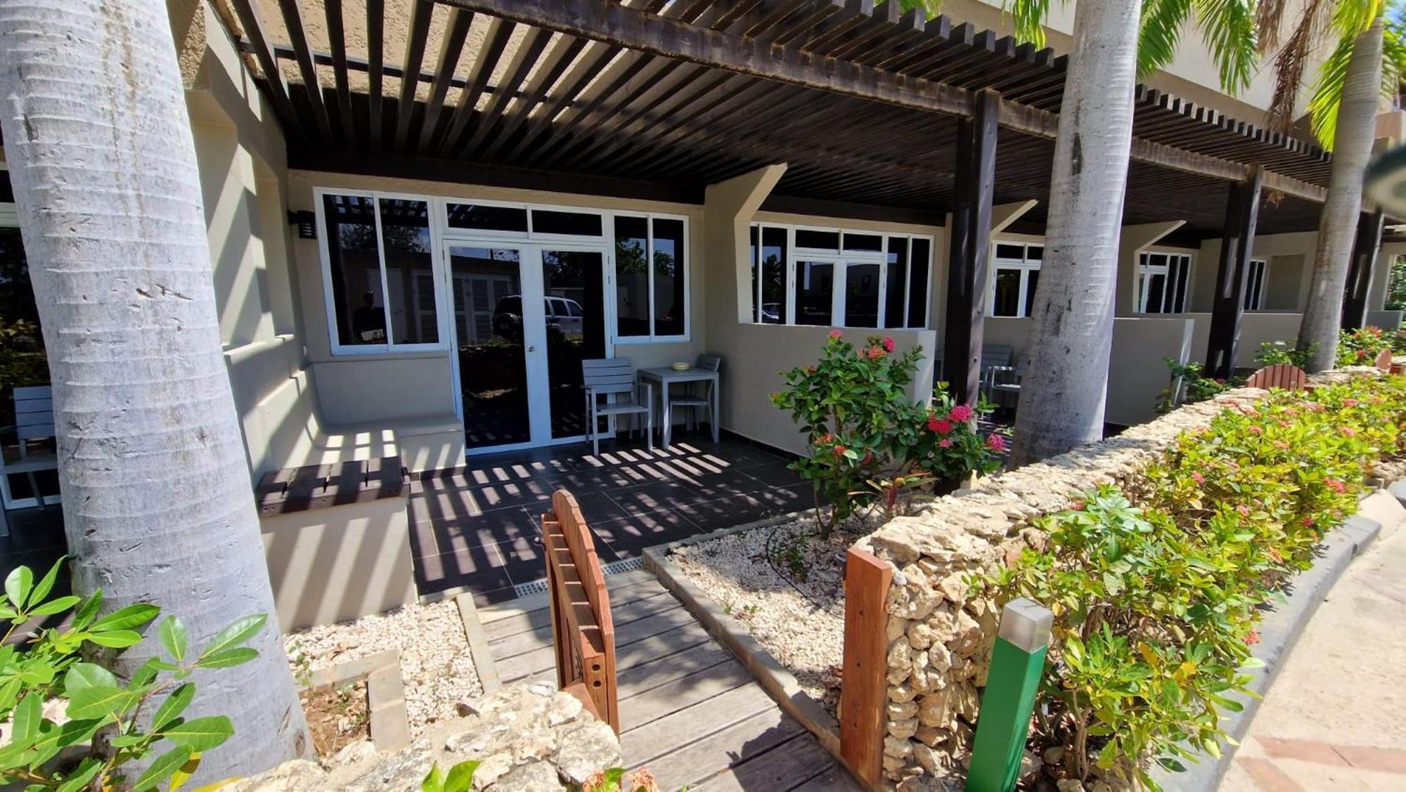 Eden Beach Resort - Bonaire クラレンダイク エクステリア 写真